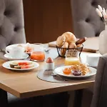 Hotell Lasinga Fiss