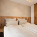 Lasinga فندق