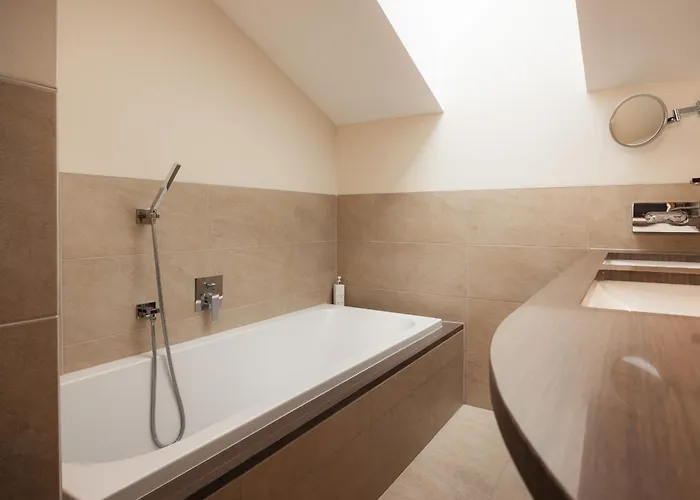 Lasinga فندق فس