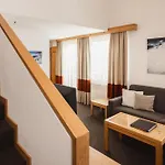 Ξενοδοχείο Lasinga 4*