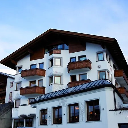 Hotel Lasinga 4*